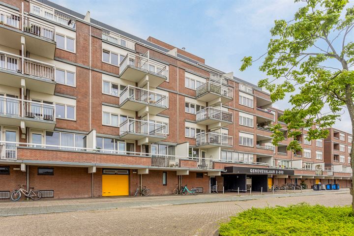 Photo of property Genovevalaan 114, Eindhoven
