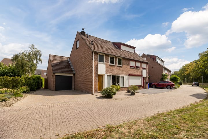 Gentiaanstraat 10 in Terneuzen