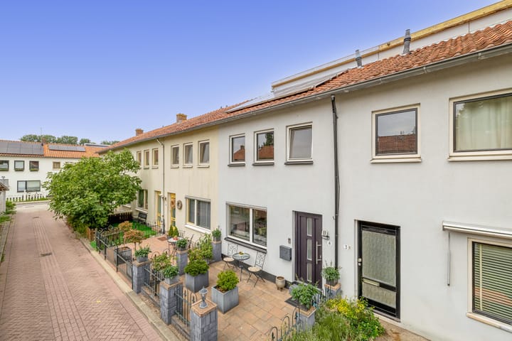 Gentiaanstraat 4 in Gouda