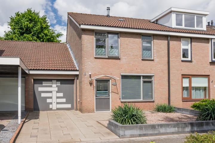 Gerard Douhof 12 in Nijkerk foto