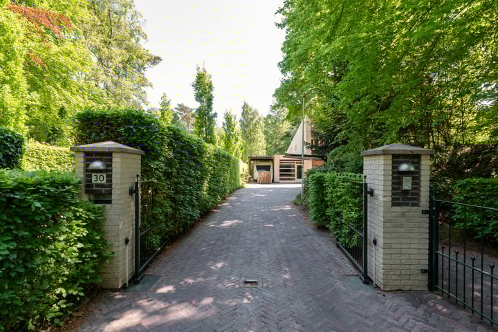 Gerard Doulaan 30 in Bilthoven foto