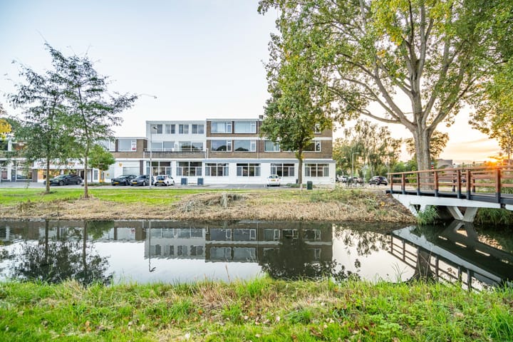 Photo of property Gerard Douplantsoen 32, Voorschoten