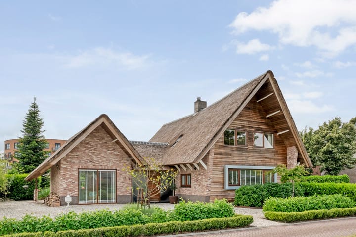 Photo of property Gerard Doustraat 81, Ommen