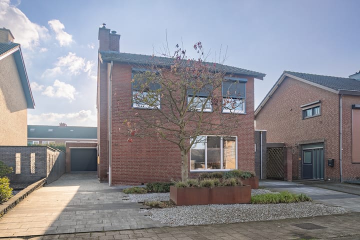 Photo of property Gerichtstraat 55, Stein