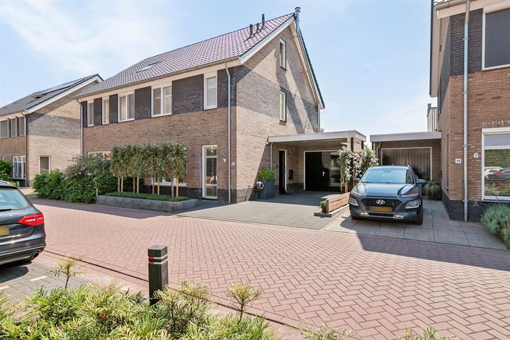 Gerrit Achterbergstraat 16 in Langbroek