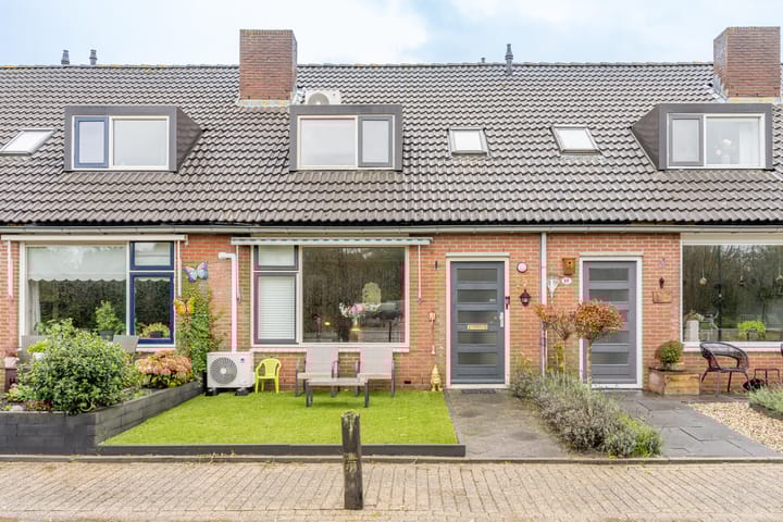 Gerrit Achterbergstraat 17 in Langbroek