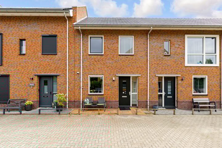 Gerrit Th. Rotmanlaan 11 in Almere foto