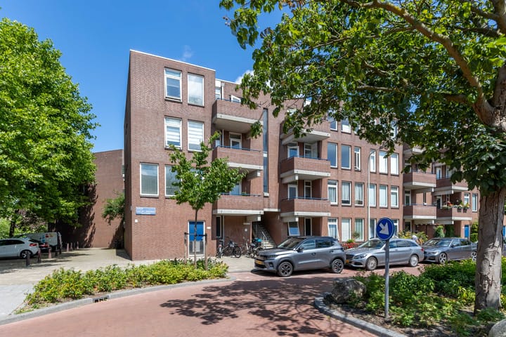 Gerrit van der Veenlaan 229 in 's-Gravenhage Foto