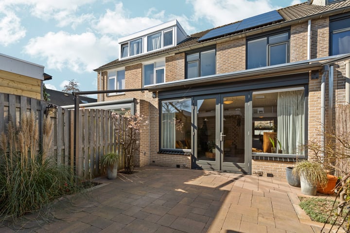 Photo of property Gershwinstraat 62, Almere