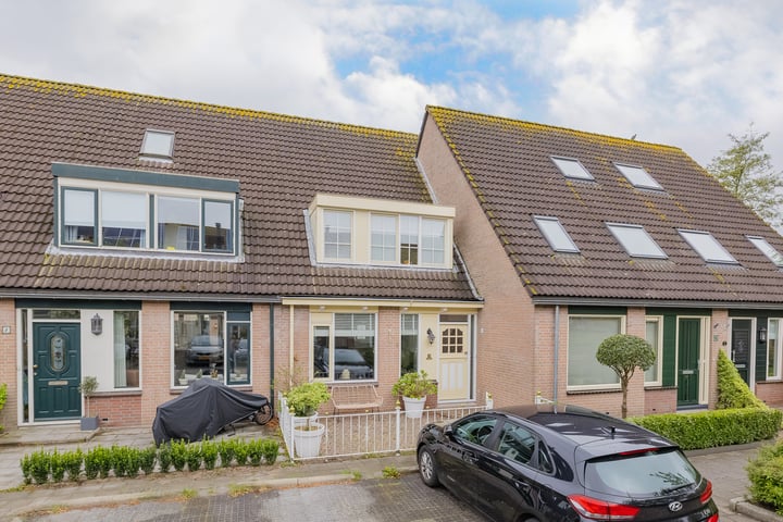 Gerstland 6 in Velserbroek
