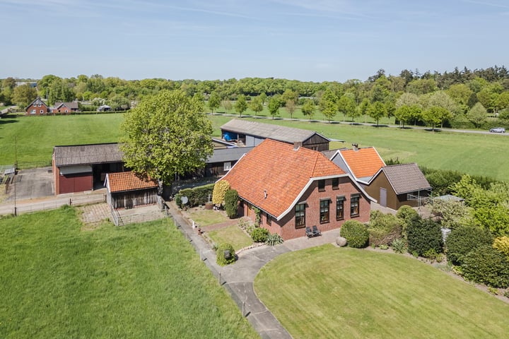 Geukerdijk 127 in Haaksbergen foto