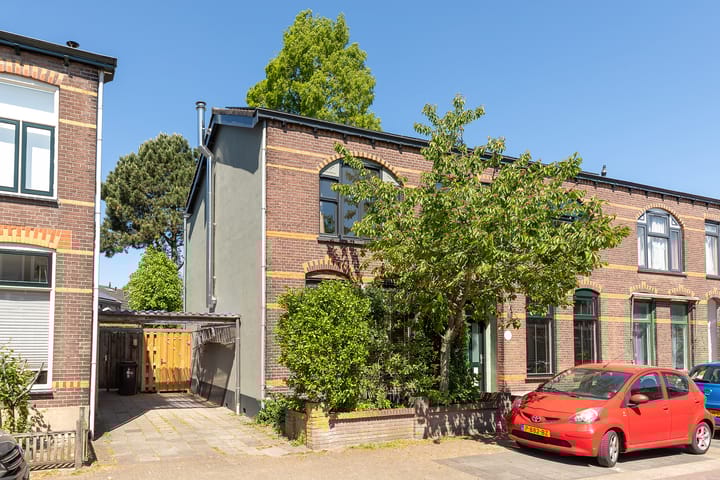 Geuzenweg 89 in Hilversum foto