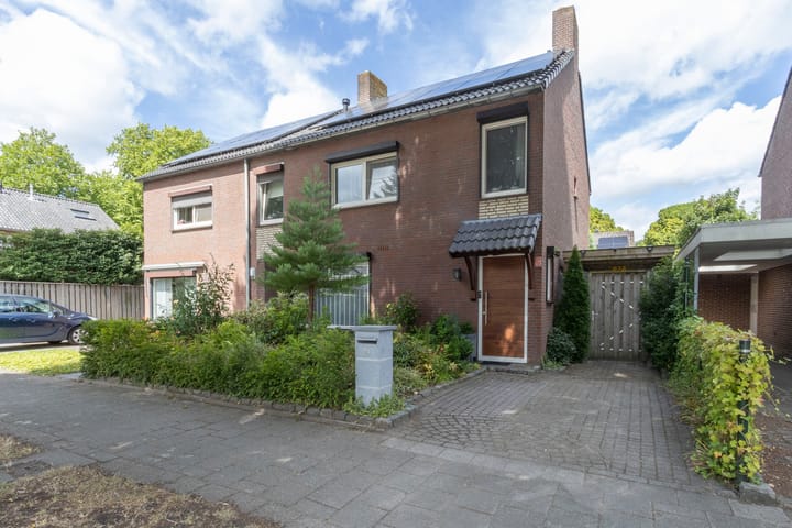 Photo of property Gezellenstraat 6, Weert