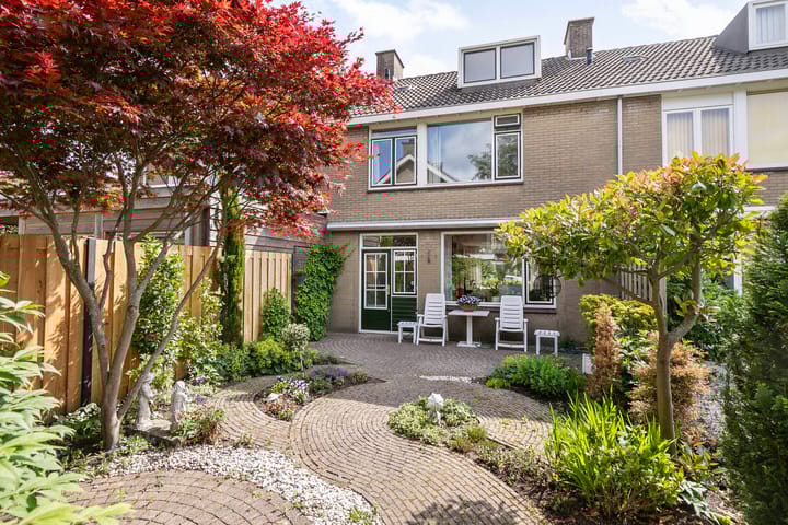 Ghijseland 255 in Rhoon