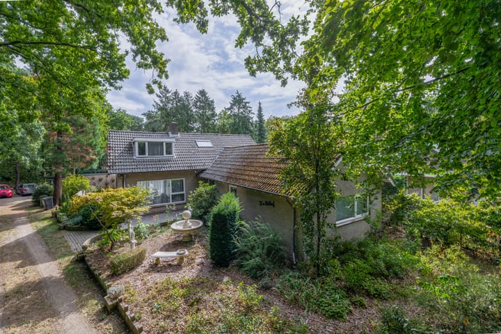Photo of property Giersbergen 16, Drunen