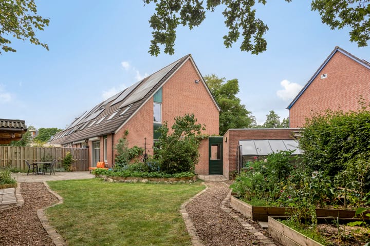 Photo of property Gijsbert van Oostveenstraat 17, Zutphen