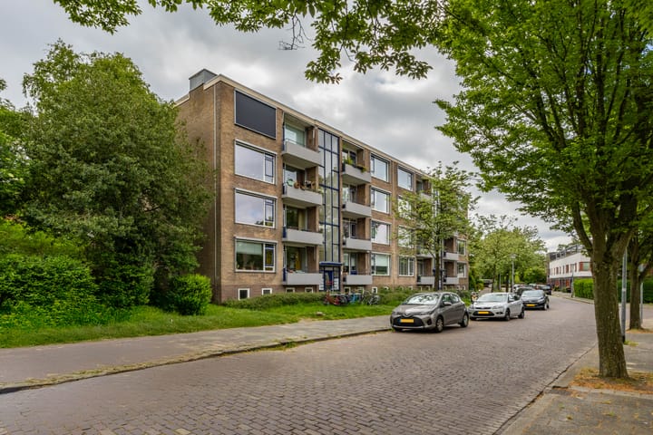Gijzelaarslaan 30 in Groningen