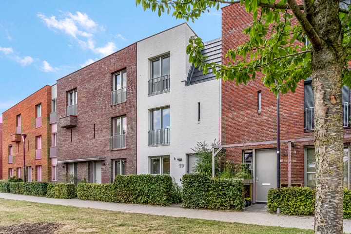 Gilbert Bécaudstraat 19 in Lent