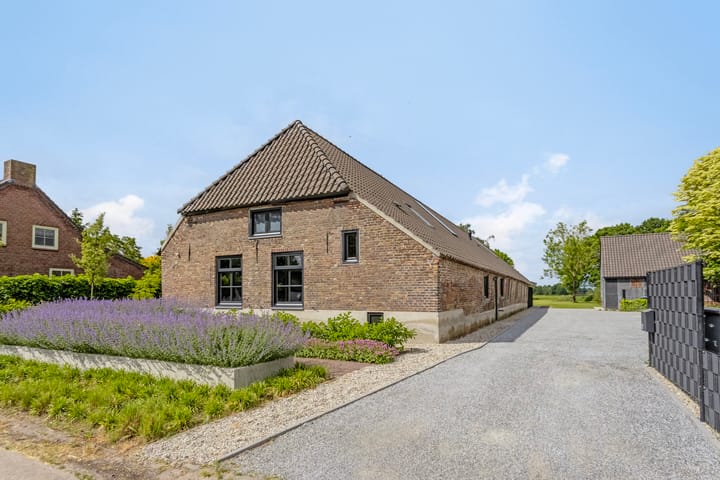 Photo of property Ginderdoor 37, Mariahout