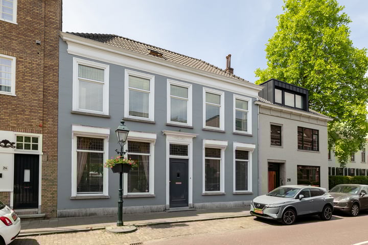 Ginnekenweg 212 in Breda