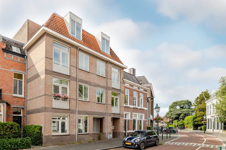 Ginnekenweg 292 in Breda