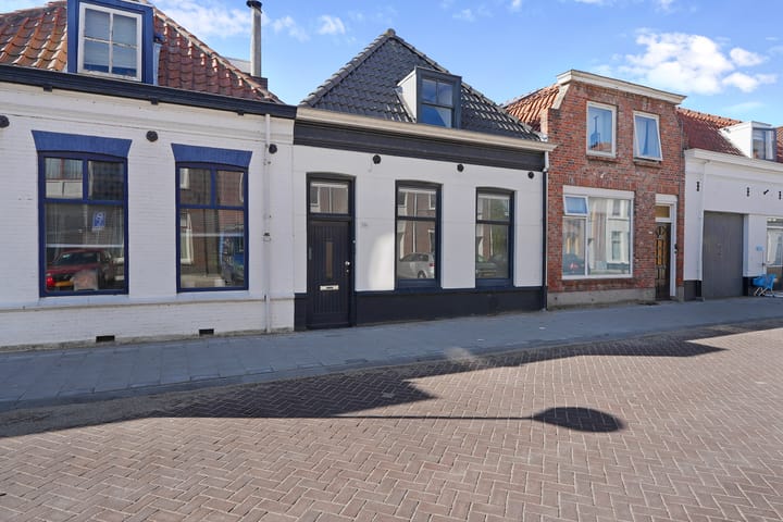 Photo of property Glacisstraat 134, Vlissingen