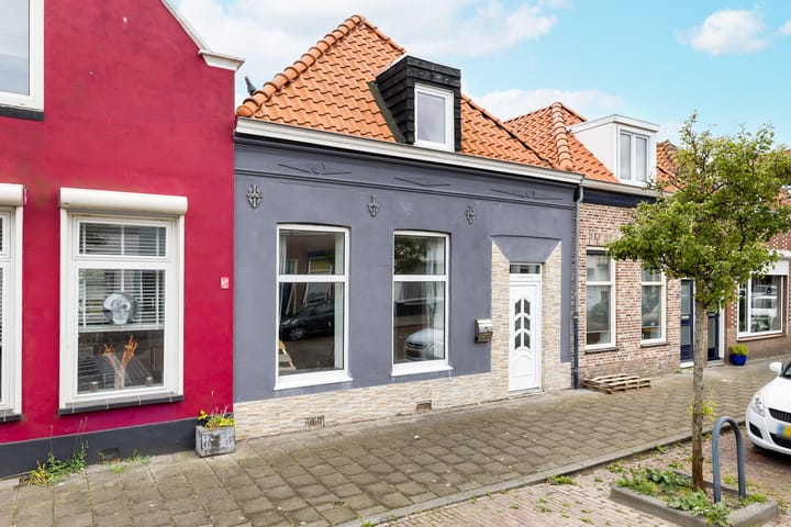 Glacisstraat 66 in Vlissingen foto
