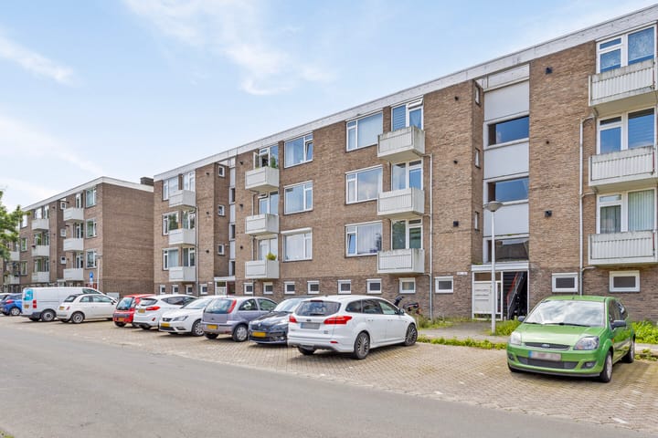 Photo of property Glazeniersdreef 30B, Maastricht
