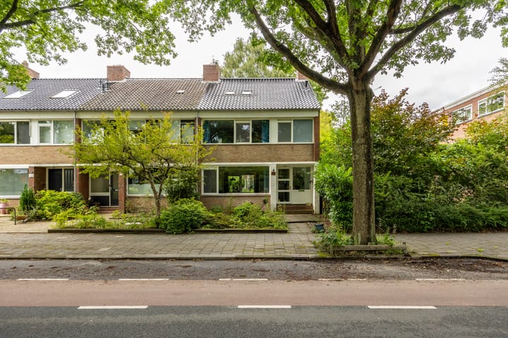 Photo of property Goeman Borgesiuslaan 72, Groningen