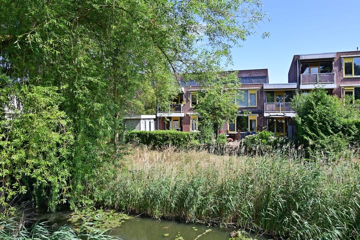 Photo of property Gooierserf 262, Huizen
