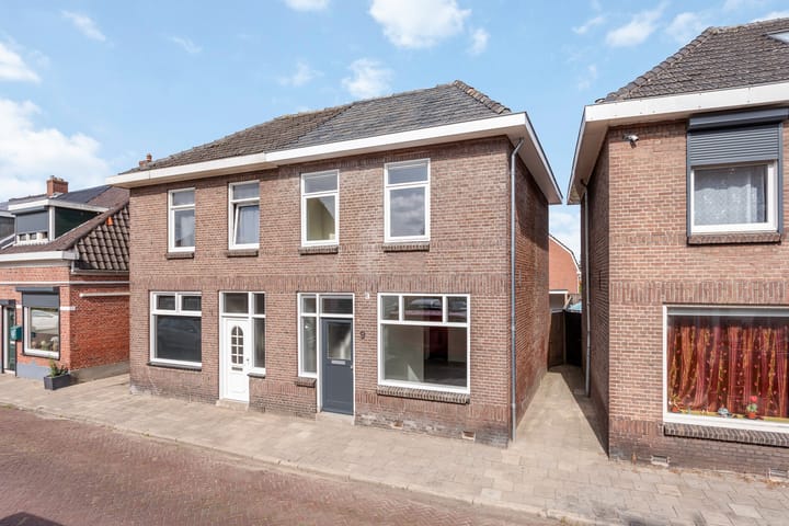 Goossenmaatsweg 9 in Almelo foto