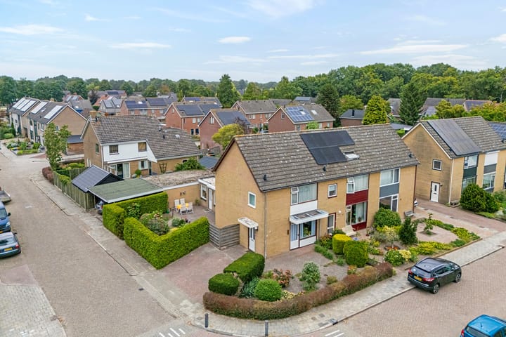 Gouden Regenstraat 14 in Lutten photo