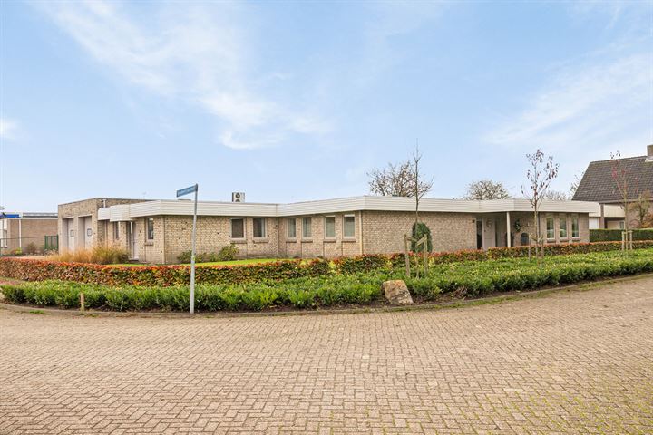 Photo of property Goudenrijderhof 53, Valkenswaard