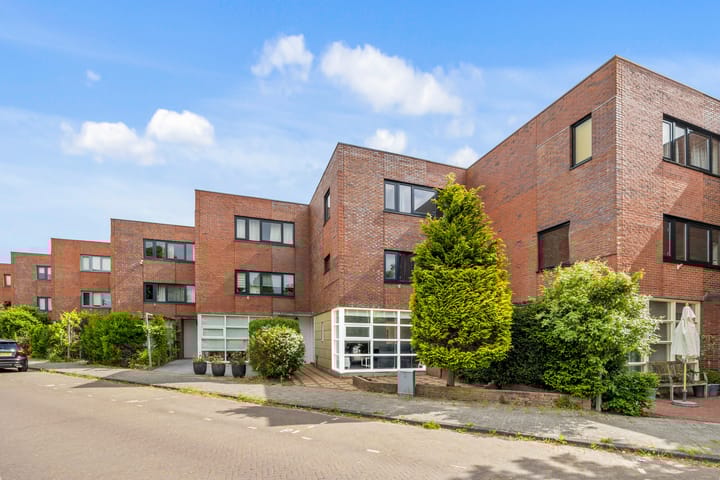 Goudkarpersingel 8 in 's-Gravenhage