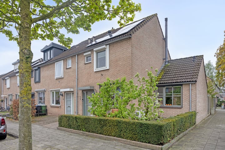 Goudplevier 11 in IJsselmuiden