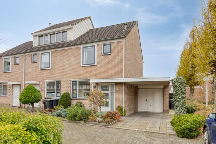 Photo of property Goudplevier 37, IJsselmuiden