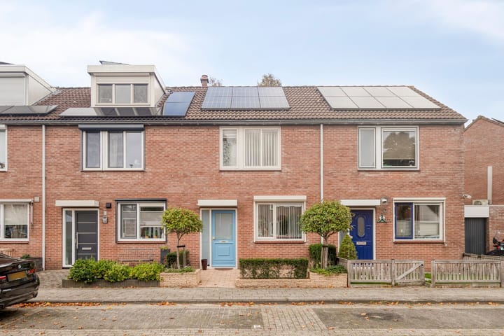 Goudplevier 72 in IJsselmuiden Foto