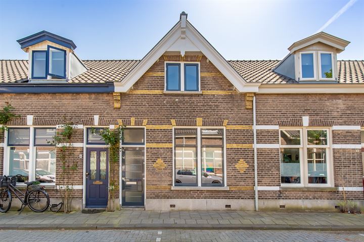 Goudsbloemstraat 8 in Utrecht