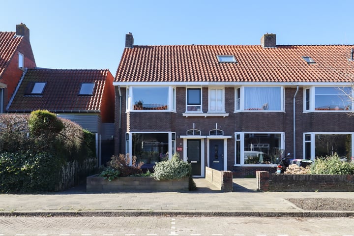 Photo of property Goudsbloemstraat 9, Leeuwarden