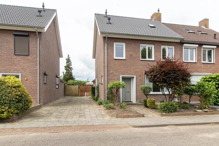Foto van woning Gouverneur van Sonsbeecklaan 21, Reuver