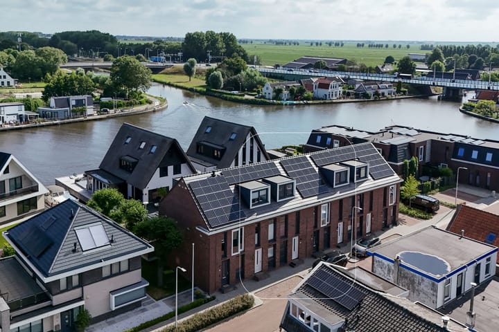 Photo of property Gouwsluisseweg 12, Alphen aan den Rijn