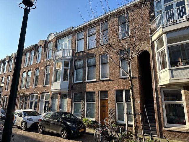 Photo of property Govert Bidloostraat 68, 's-Gravenhage