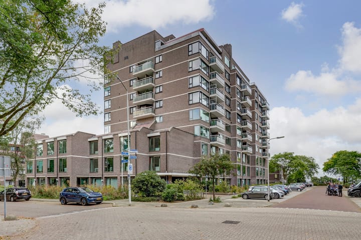 Photo of property Graadt van Roggenstraat 143, Nijmegen