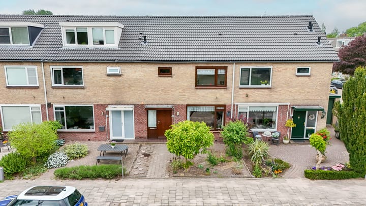 Graaf Adolflaan 7 in Leidschendam