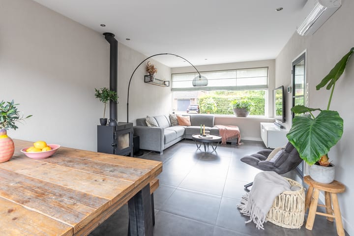 Photo of property Graaf Adolfstraat 12, Leerdam
