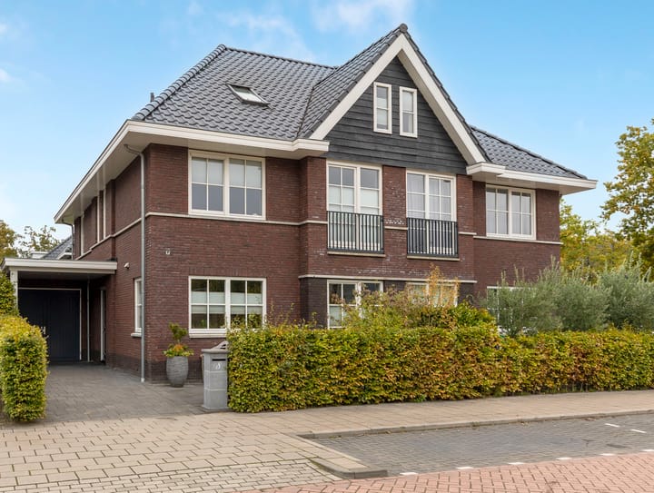 Graaf Adolfstraat 8 in Barendrecht