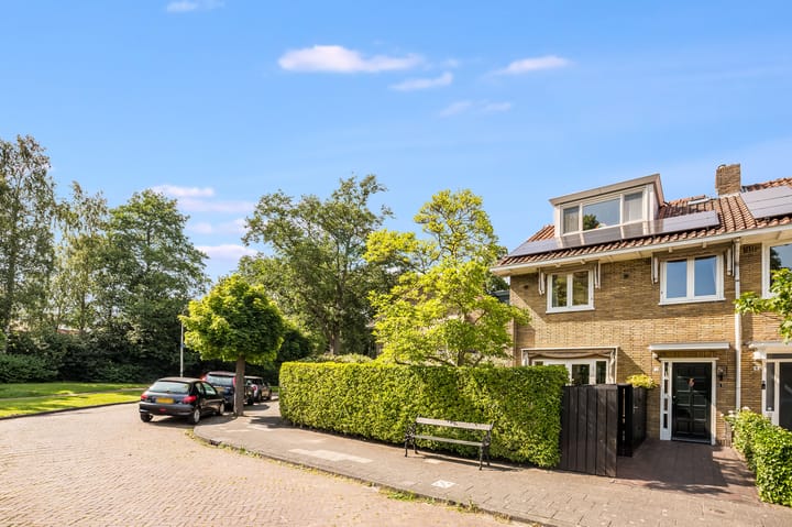 Graaf Aelbrechtlaan 4 in Amstelveen