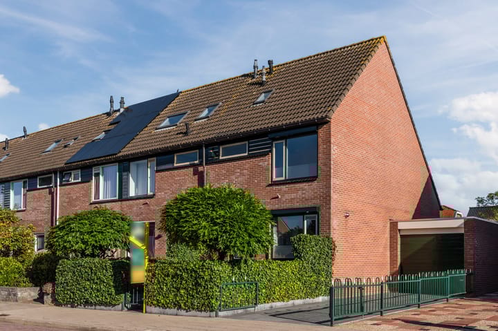 Graaf Albrechtstraat 28 in Nieuwerbrug aan den Rijn