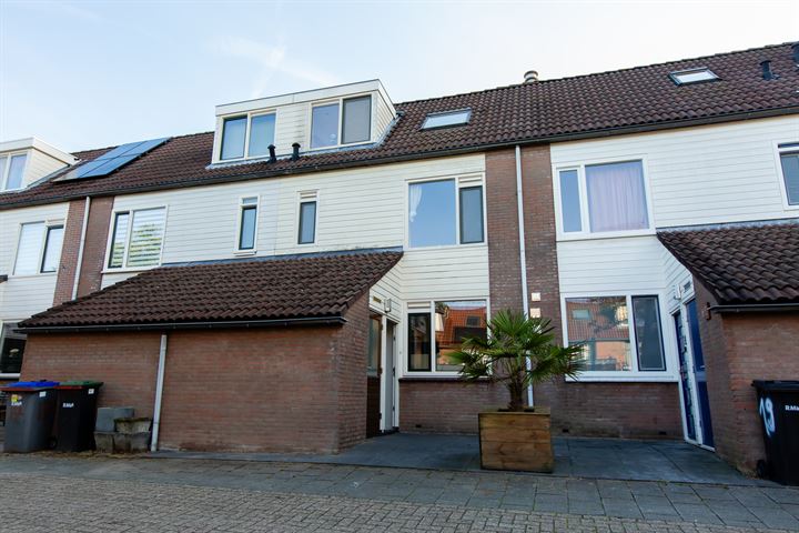 Photo of property Graaf Balthasarlaan 18, Nieuwegein