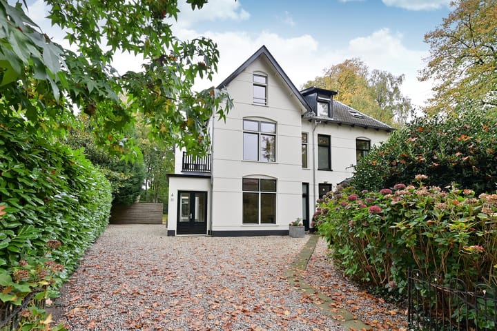 Graaf Florislaan 30 in Hilversum
